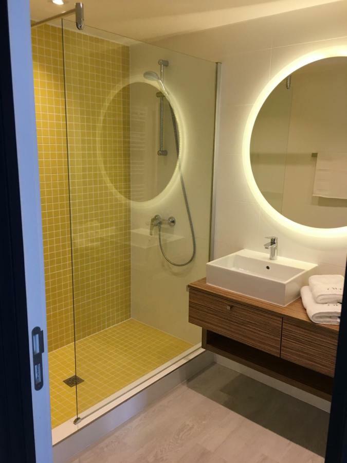 Off Otel Wavre Dış mekan fotoğraf
